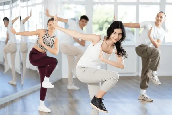 How Zumba in Qatar Can Help You Achieve Your Fitness Goals Faster?